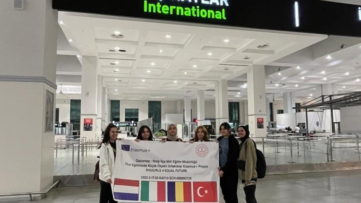 Erasmus+  Programı Kapsamında Digi Girls For Equal Future Projesi